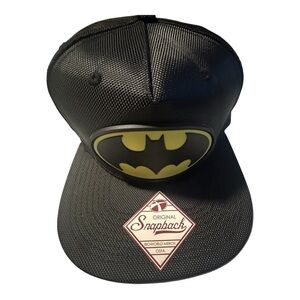 Batman snap back hat!! New!!